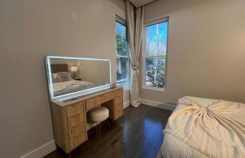 Creek side Mountain Perfect for Families ,We are just 5 to 7 minutes from the entrance of Pisgah Forest, where you ll find many rivers and waterfalls - Foto 5