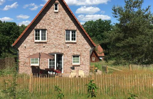 Bispinger-Heidezauber-Haus-Hartriegel - Foto 1