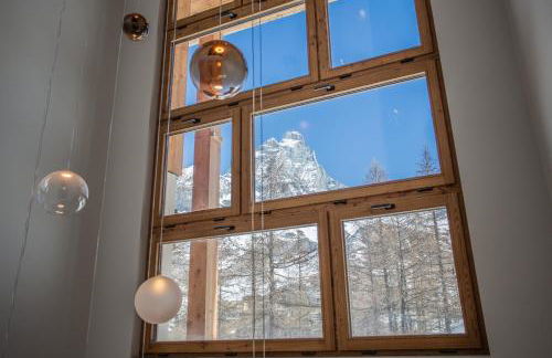 FLORA ALPINA EXPERIENCE - "Ski-to-Door" Brand New Chalet Apartments with Indoor Garage and Mountain View - Foto 23