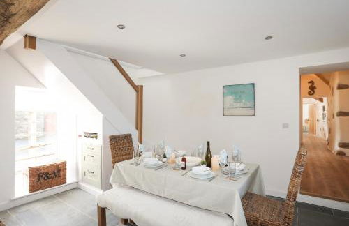 Bwthyn Gwenyn Yr Haf Summer Bee Barns - Photo 11