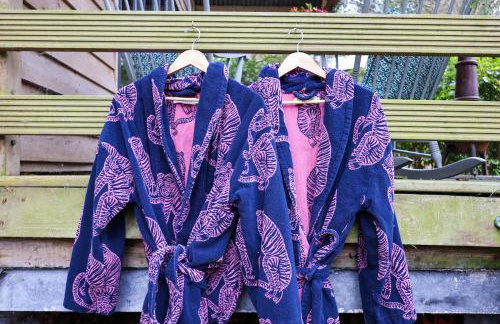 The Beech Hut, Wood Fired Hot Tub, St Kew Escapes - Foto 17