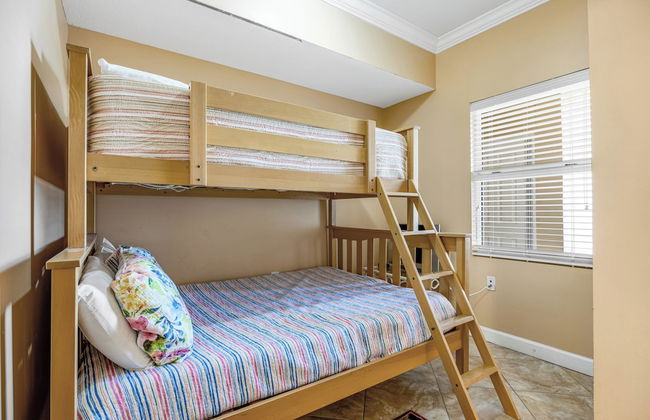 Corner Unit Right on the Sand, 2 Lagoon-style Pools, Spectacular Views - Foto 4