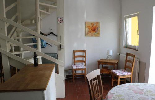 gelbeshaus1 - Foto 23