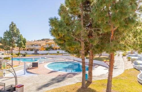 Sol y Sombra - Photo 24