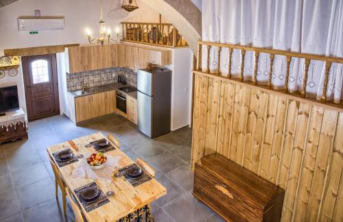 Stone Arch - Photo 15