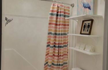 BloomingFarmsStay,Sleeps 9,GameRoom,FirePit,Grill - Foto 23