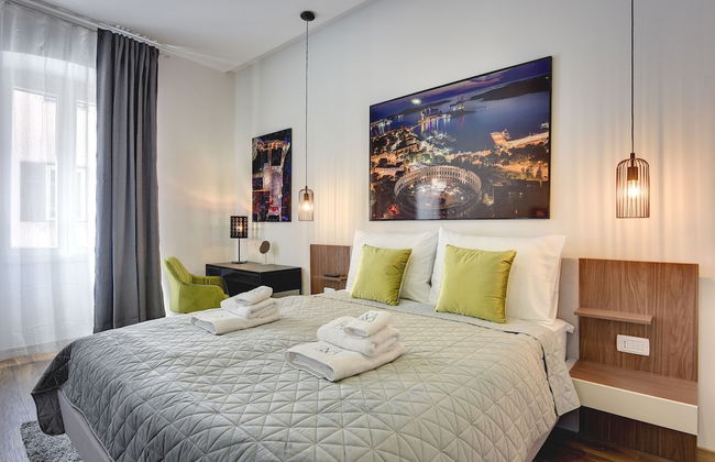 D&A Central Luxury Apartments - Photo 29