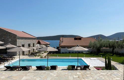 Lichnos Luxury Suites - Photo 74