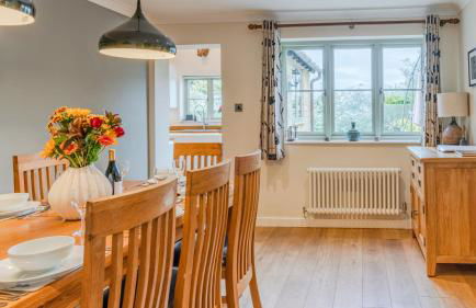 Woodside Cottage - Photo 7