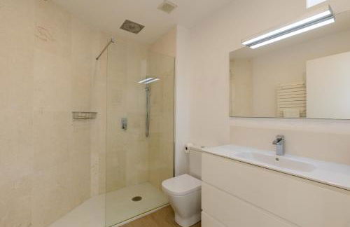 Villa Maravilla with HEATABLE pool ROOFTOPbar with sea views - Foto 5