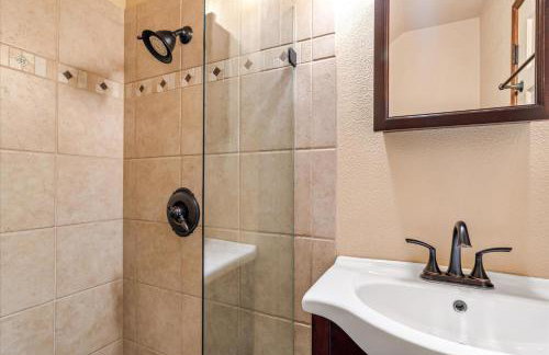 Magic Mountain Manor - Spacious Mountain Retreat - Foto 33