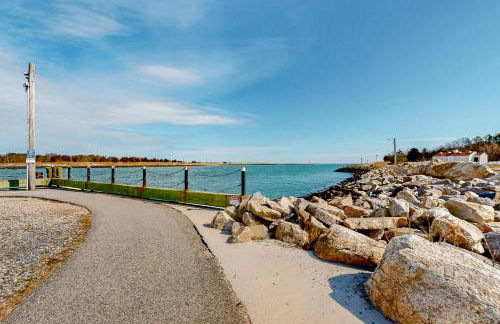 Sea Glass Cottage - Photo 21