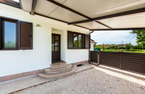 Cozy House with Pool near Rovinj - Photo 33