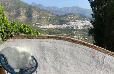 Casita with Views of Frigiliana - Photo 13