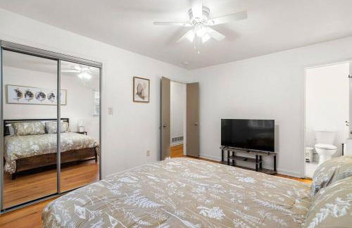 4-Bed 2-Bath Pet Friendly Home in Stonecrest - Foto 16