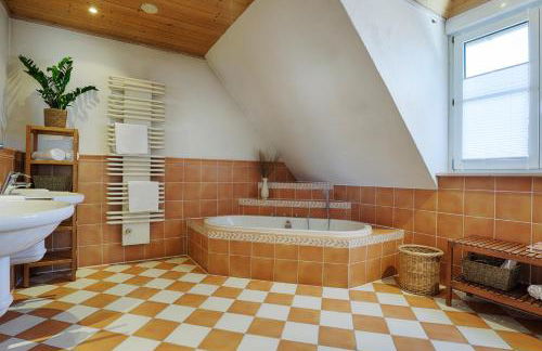 Ferienhaus Schwab - Sauna, eigene Terrasse, 3 Schlafzimmer - by homekeepers - Foto 41