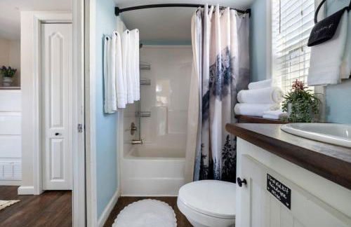 Rustic Escape Fireplace, BBQ Grill & Scenic Views - Foto 24