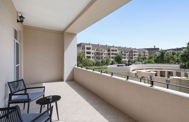 Elegant Apartment Retreat at Widcombe House 3 - Photo 14