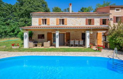 4 Bedroom Pet Friendly Home In Zminj - Foto 14