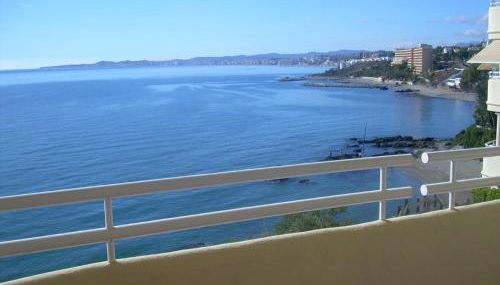 Holidays2Torrequebrada Sea view Front beach pool - Foto 1