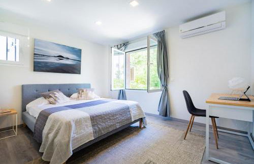 Exclusive quietness in the heart of Madrid with Public Parking, Breakfast, 2 bathrooms - Photo 1