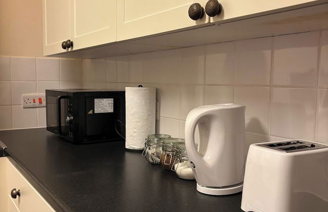 Stylish 2 Bedroom Apartment in Havant - Photo 16