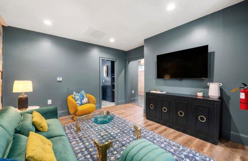 Opulent Loft on Main St -Walk to Stone Mtn Park! - Foto 11