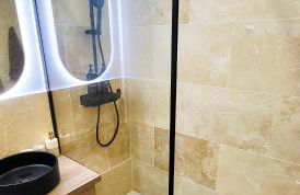 - LA SUITE DELOS - JACUZZI 2 PLACES - CENTRE VILLE A PIED - LIT QUEEN SIZE - PARKING PRIVÉE - WIFI - City Center within walking distance - - Foto 26