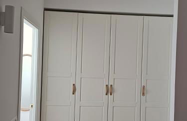 The Blasco House - Photo 3