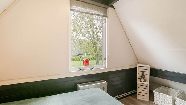 Peaceful Holiday Home in Tuitjenhorn - Foto 5, Habitación