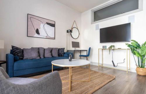 Boulevard Stays Dashing King 1 BR Suite Pool Parking Gym M - Foto 8