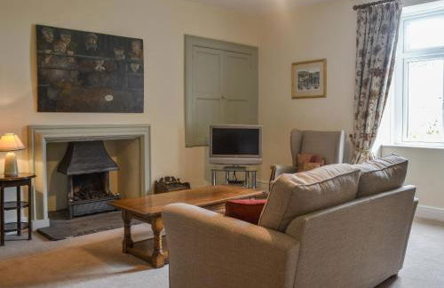 East Monkton Farm Cottage - Photo 4