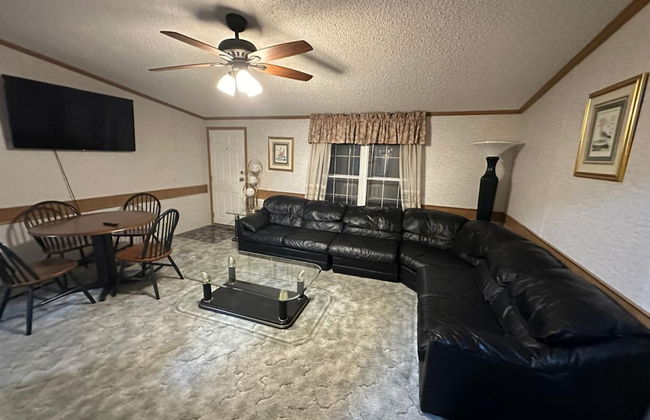 Secluded Lodge Farm Views 50 Acres Wifi - Foto 9