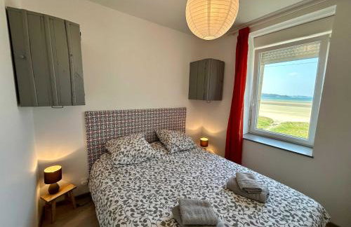 Charming seaside family home - sleeps 8 - Foto 2