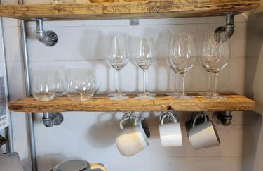 The Retreat 1 bed cabin in the woods - Foto 7