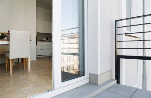 SC 05 by ROCKCHAIR Apartments l SUPERHOST Status l 2 Bedrooms Boxspringbeds Balcony Elevator - Cozy Family & Business Flair welcomes you! - Foto 10