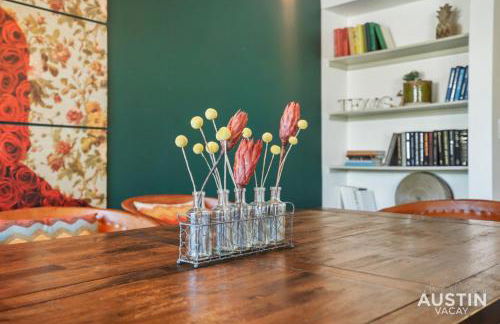 Stylish 4BR with Smart TV and Free Garage Parking - Foto 9