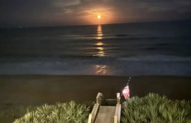 The White House on Flagler Beach - Unit 22 home - Foto 1