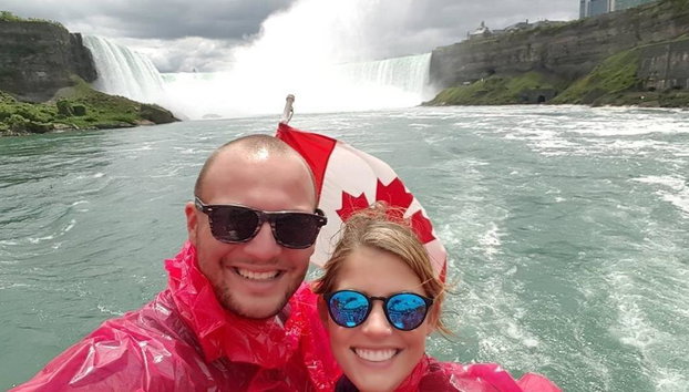 Lado canadiense: Niágara con paseo en barco, degustaciones de arce y chocolate - Tour de medio día - Foto 2