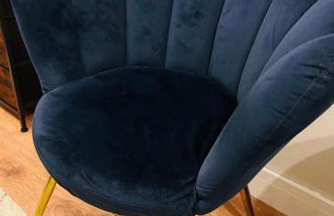 Modern cosy studio near Luton airport, free parking - Foto 10