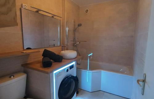 2 LYS Orleans Downtown, free secure parking - Foto 2