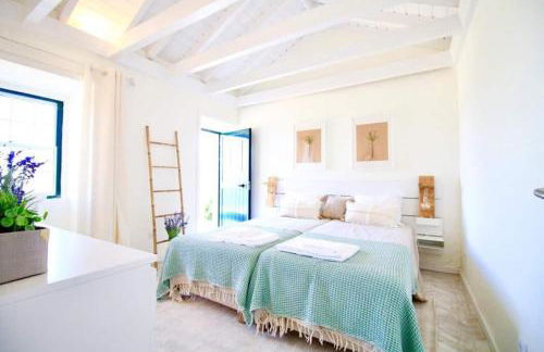 FISH HOUSE 1 - Photo 18