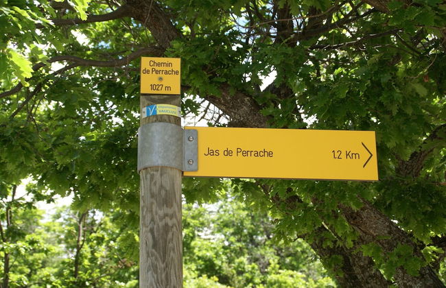 Apartment in Montbrun-les-bains Near Forest - Foto 76