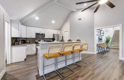 Ultimate Getaway Explore Katy & Houston in Style - Foto 12