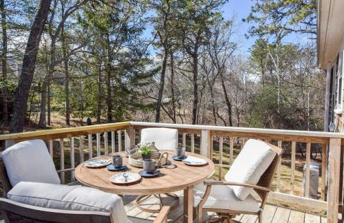 Fully Updated Home w Great Outdoor Space - Foto 3