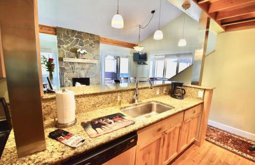 Gorgeous Jackson Hole Condo in Top location with Great Views and Private Deck with Barbeque! - Foto 2