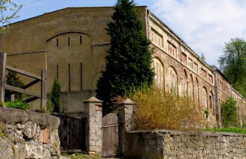 Pałac Rząsiny - Foto 12