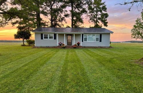 Pa's House Country Getaway on 350 acres - Photo 4