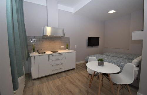 Connie's Apartments - Foto 13