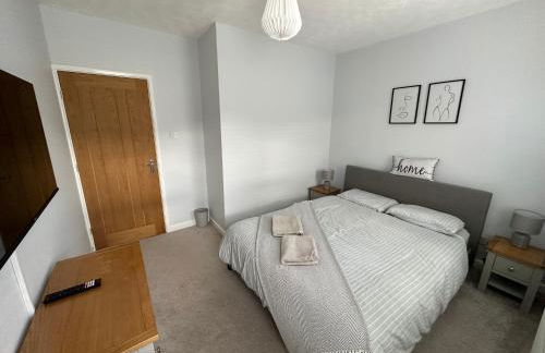 Cosy, 2 Bedroom Cottage in Guisborough Town Centre - Foto 7